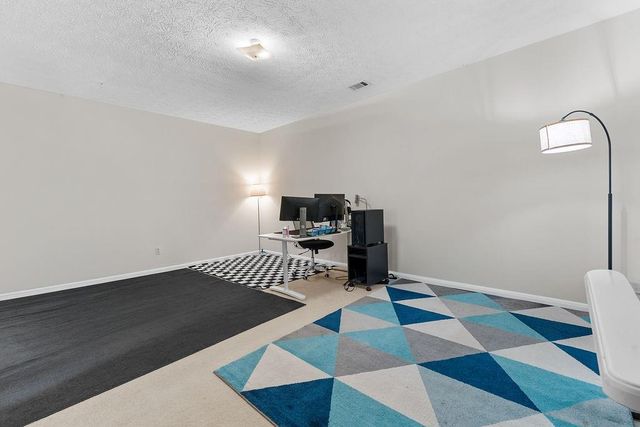 1400 Stampmill Way, Lawrenceville, GA 30043