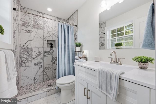 580 DOGWOOD TRL, Harpers Ferry, WV 25425