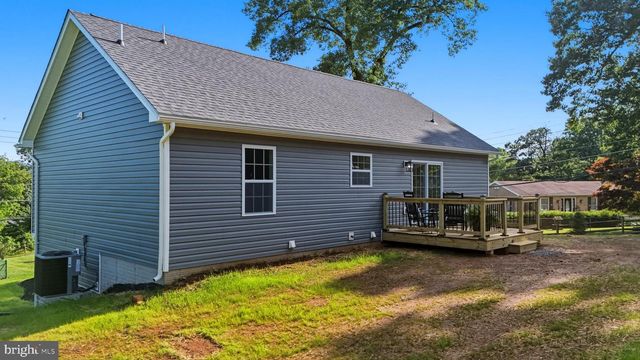 580 DOGWOOD TRL, Harpers Ferry, WV 25425