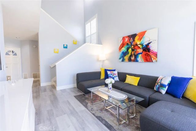 2196 Evergreen, Tustin, CA 92782