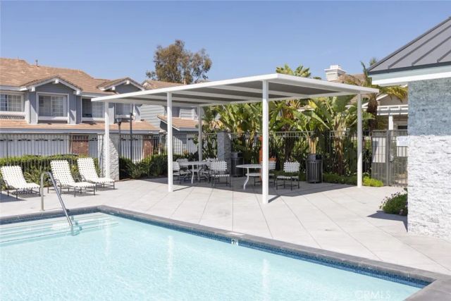 2196 Evergreen, Tustin, CA 92782