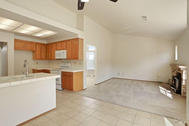 517 BRITANNIA Dr, Vallejo, CA 94591