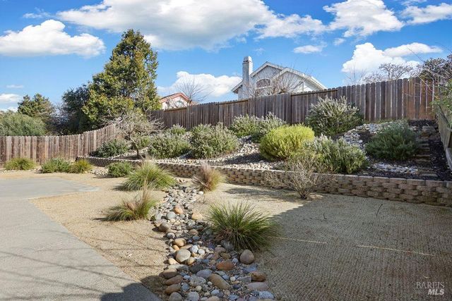 517 BRITANNIA Dr, Vallejo, CA 94591