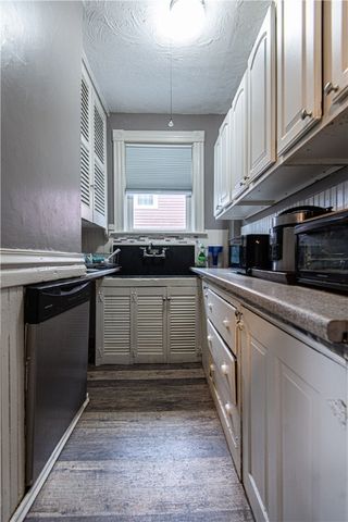 221 Cole Avenue 1, Providence, RI 02906