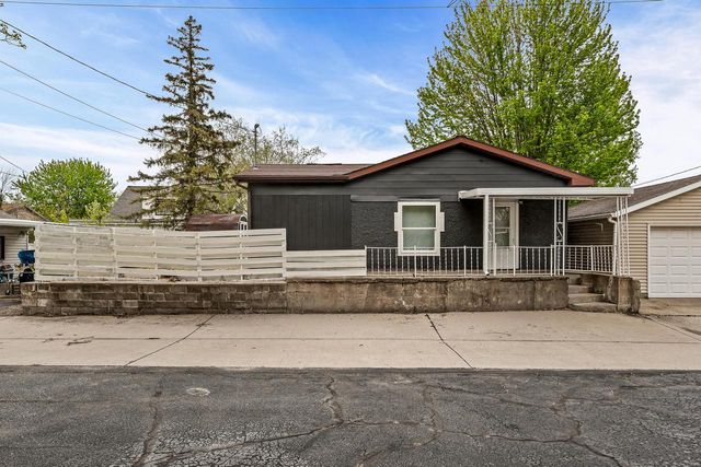 2016 21st PLACE S, La Crosse, WI 54601