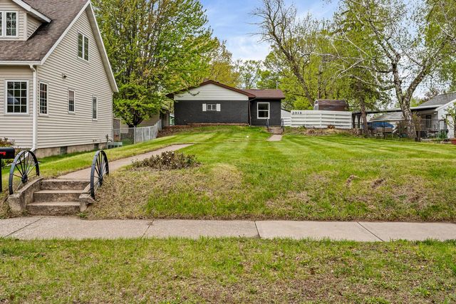 2016 21st PLACE S, La Crosse, WI 54601