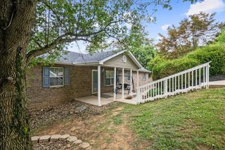 105 Flintstone Drive, Eleanor, WV 25070