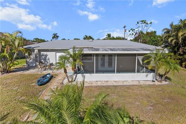 1956 Indian Creek DR, North Fort Myers, FL 33917