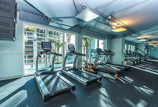 60 SW 13th St 1611, Miami, FL 33130