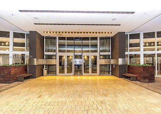 60 SW 13th St 1611, Miami, FL 33130