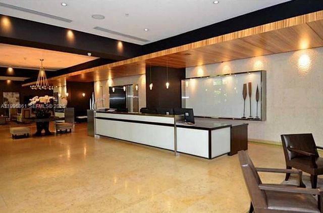 60 SW 13th St 1611, Miami, FL 33130