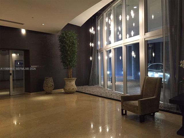 60 SW 13th St 1611, Miami, FL 33130