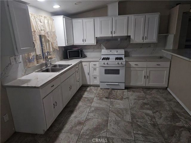 440 Lisbon, Perris, CA 92571