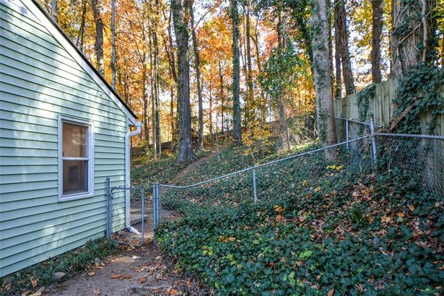 554 Alpine Way, Marietta, GA 30062