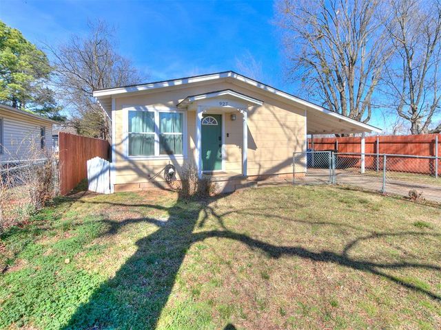 927 E Symmes Street, Norman, OK 73071