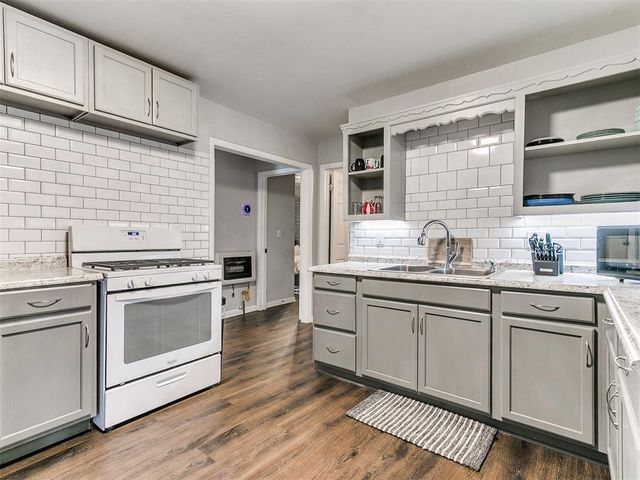 927 E Symmes Street, Norman, OK 73071