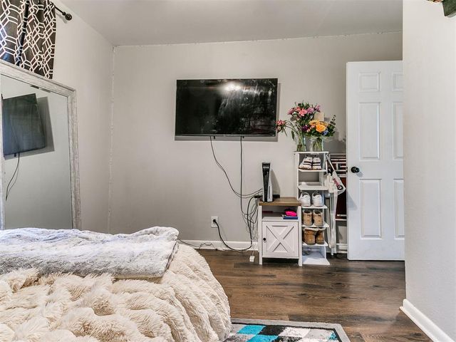 927 E Symmes Street, Norman, OK 73071