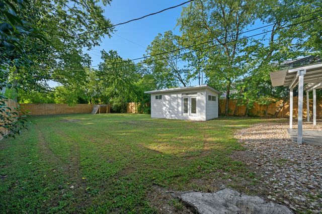 3203 Dolphin DR, Austin, TX 78704