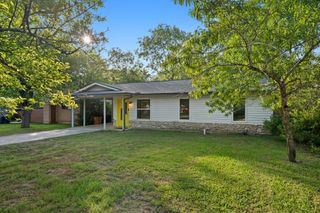 3203 Dolphin DR, Austin, TX 78704