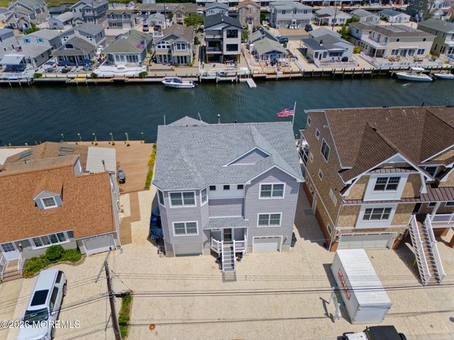 231 Bryn Mawr Avenue, Lavallette, NJ 08735