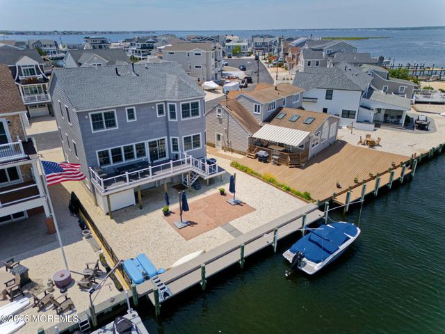231 Bryn Mawr Avenue, Lavallette, NJ 08735