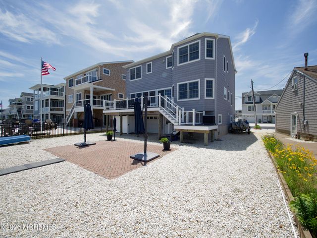 231 Bryn Mawr Avenue, Lavallette, NJ 08735