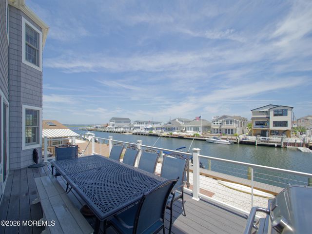 231 Bryn Mawr Avenue, Lavallette, NJ 08735