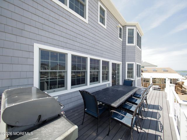 231 Bryn Mawr Avenue, Lavallette, NJ 08735