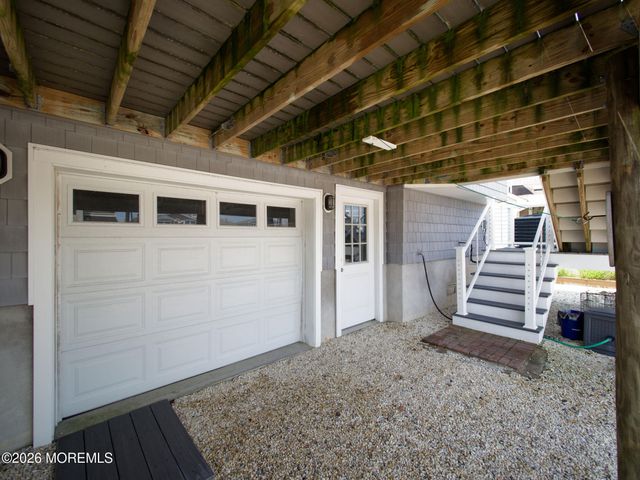 231 Bryn Mawr Avenue, Lavallette, NJ 08735