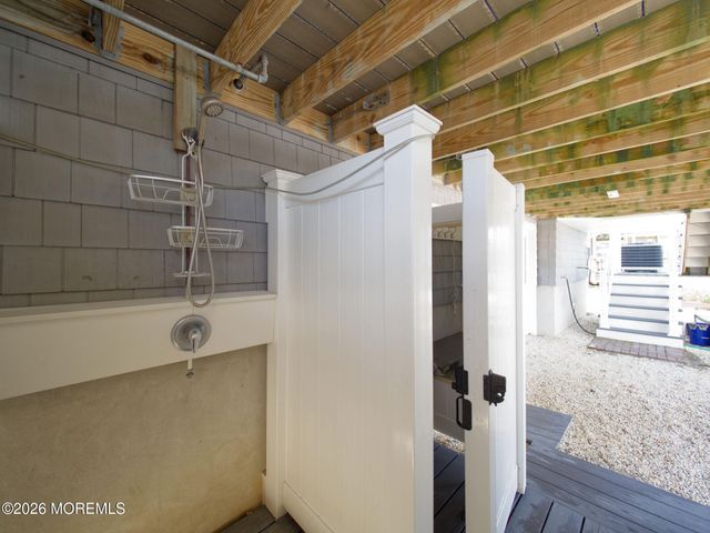 231 Bryn Mawr Avenue, Lavallette, NJ 08735
