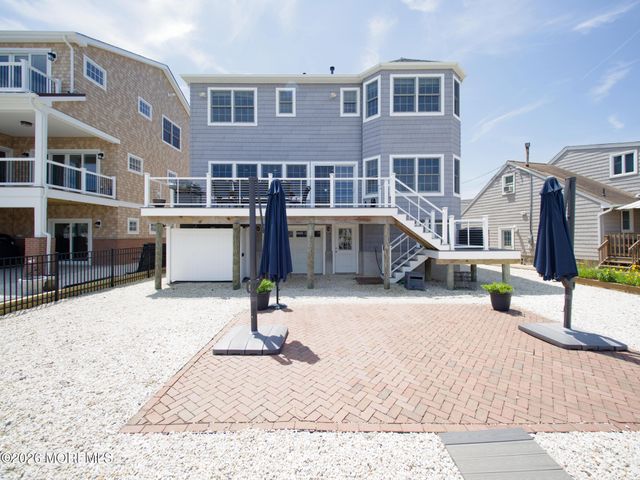 231 Bryn Mawr Avenue, Lavallette, NJ 08735