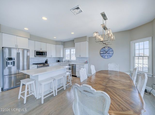 231 Bryn Mawr Avenue, Lavallette, NJ 08735