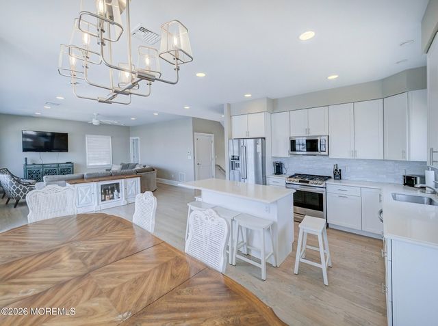 231 Bryn Mawr Avenue, Lavallette, NJ 08735