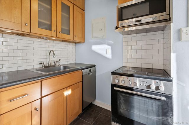 53 Allen Street 2, Dobbs Ferry, NY 10522