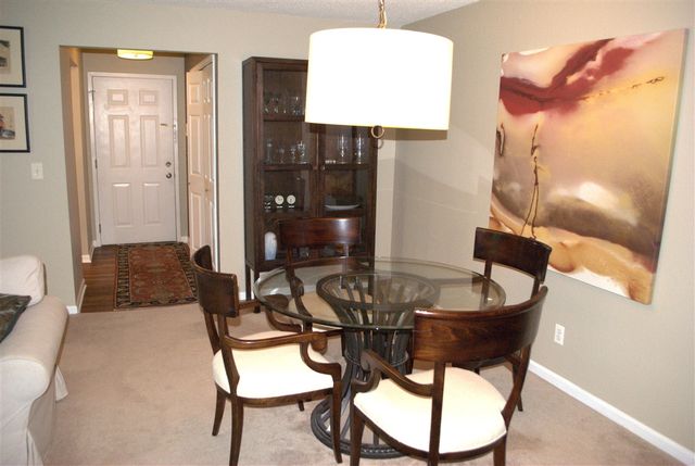101 Fieldcrest Street 302, Ann Arbor, MI 48103