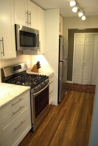 101 Fieldcrest Street 302, Ann Arbor, MI 48103