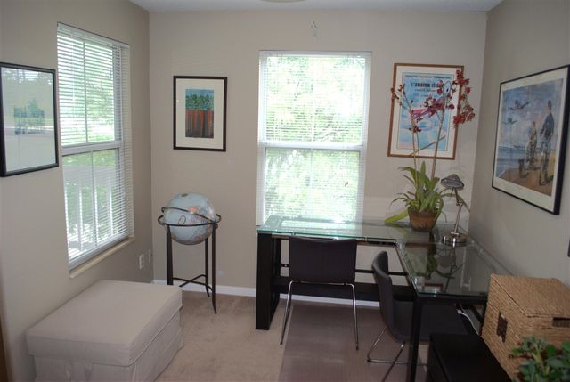 101 Fieldcrest Street 302, Ann Arbor, MI 48103