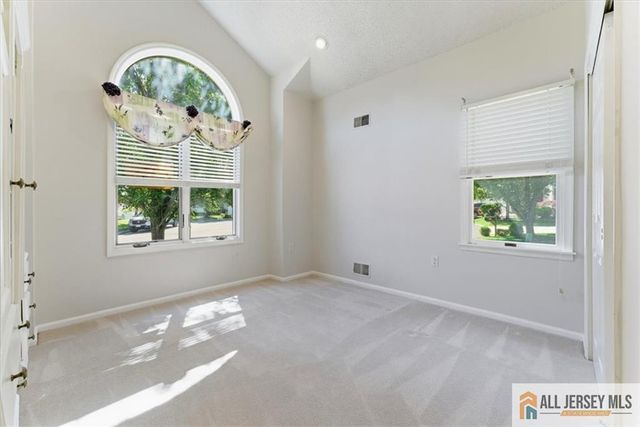 41 Sherwood Drive, Monroe, NJ 08831