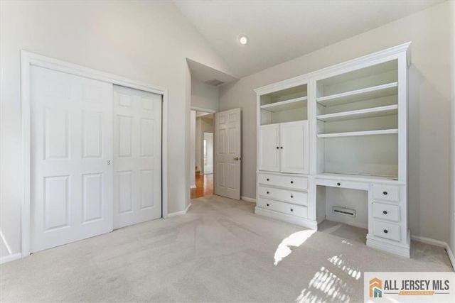 41 Sherwood Drive, Monroe, NJ 08831