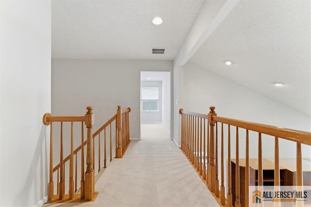 41 Sherwood Drive, Monroe, NJ 08831