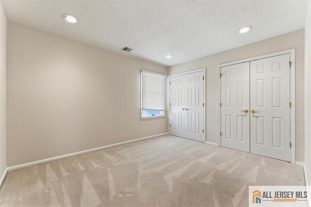 41 Sherwood Drive, Monroe, NJ 08831