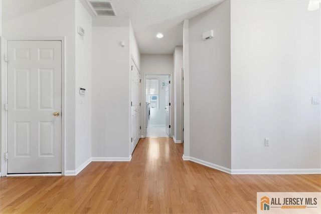 41 Sherwood Drive, Monroe, NJ 08831