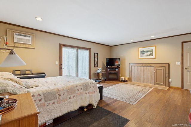 686 Traver Road, Pleasant Valley, NY 12569