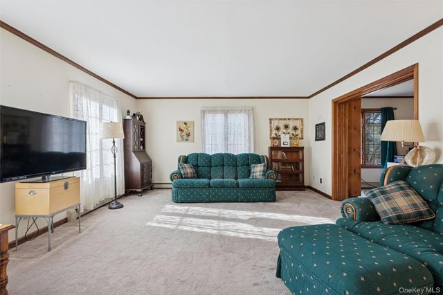 686 Traver Road, Pleasant Valley, NY 12569