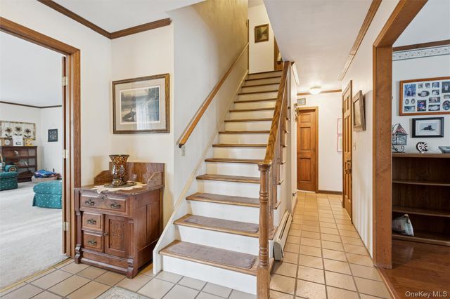 686 Traver Road, Pleasant Valley, NY 12569