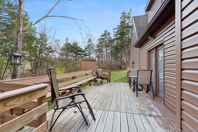 686 Traver Road, Pleasant Valley, NY 12569