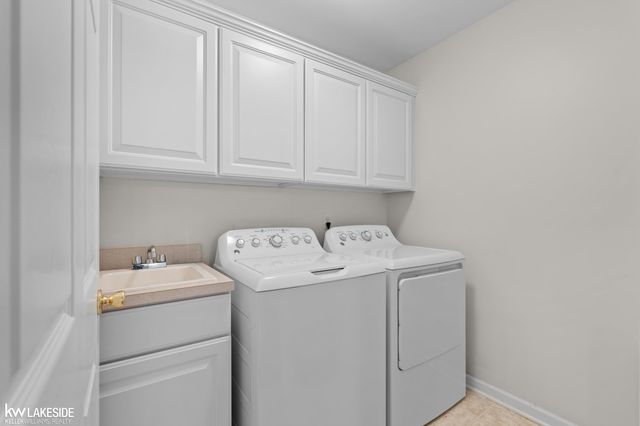 44312 Patricia Drive, Sterling Heights, MI 48314