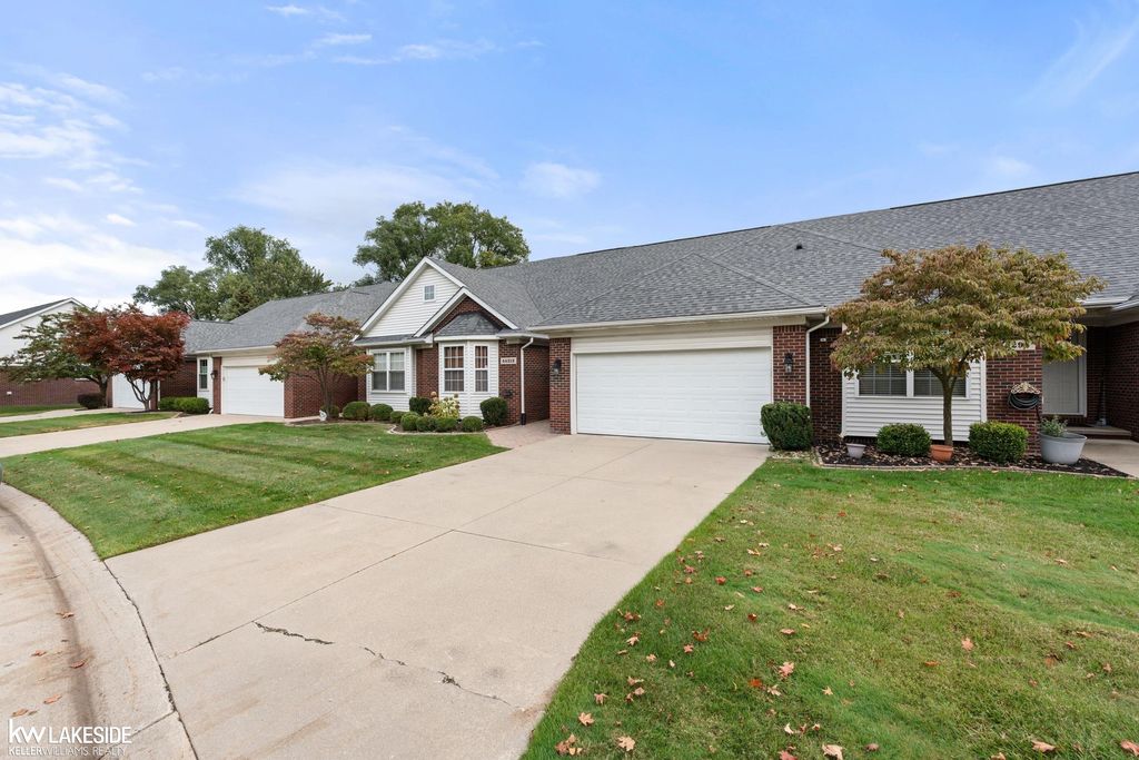 44312 Patricia Drive, Sterling Heights, MI 48314