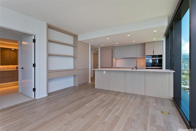 333 Ward Avenue 3100, Honolulu, HI 96814