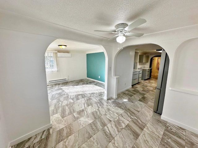 928 39th Street SE, Minot, ND 58701